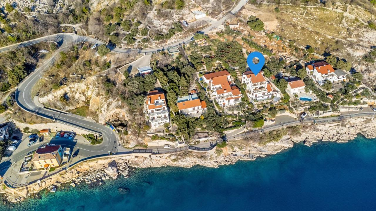 Apartments Katarina Baška Exteriör bild